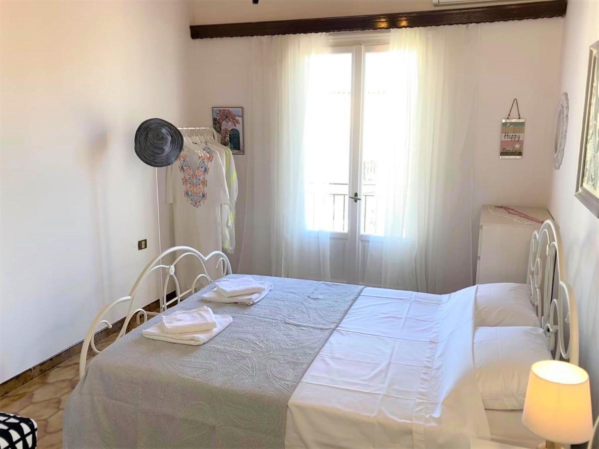 Summer House In Spetses Exterior photo