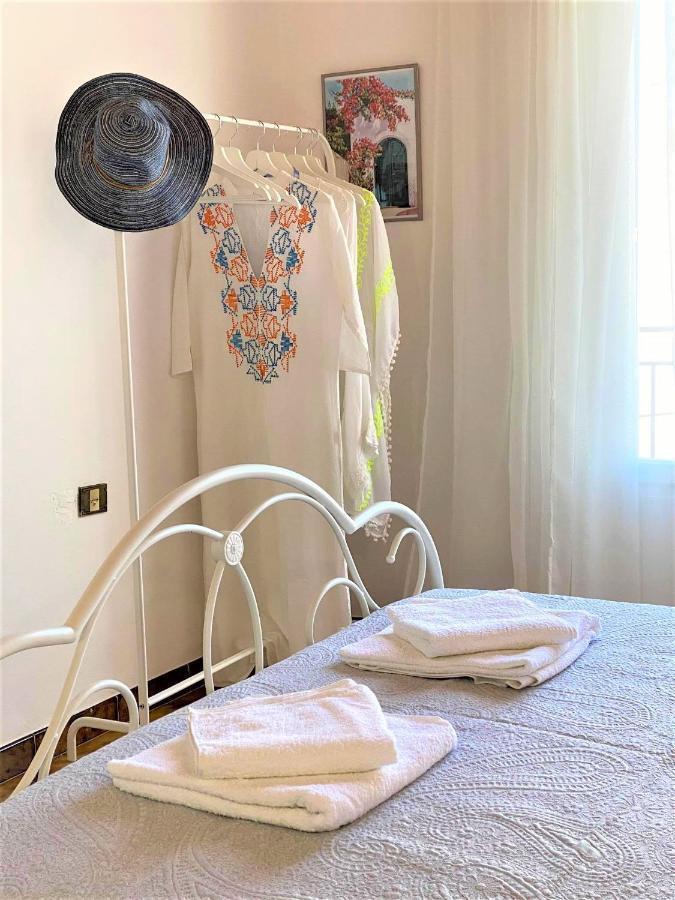 Summer House In Spetses Exterior photo