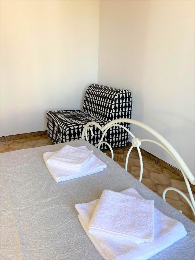 Summer House In Spetses Exterior photo